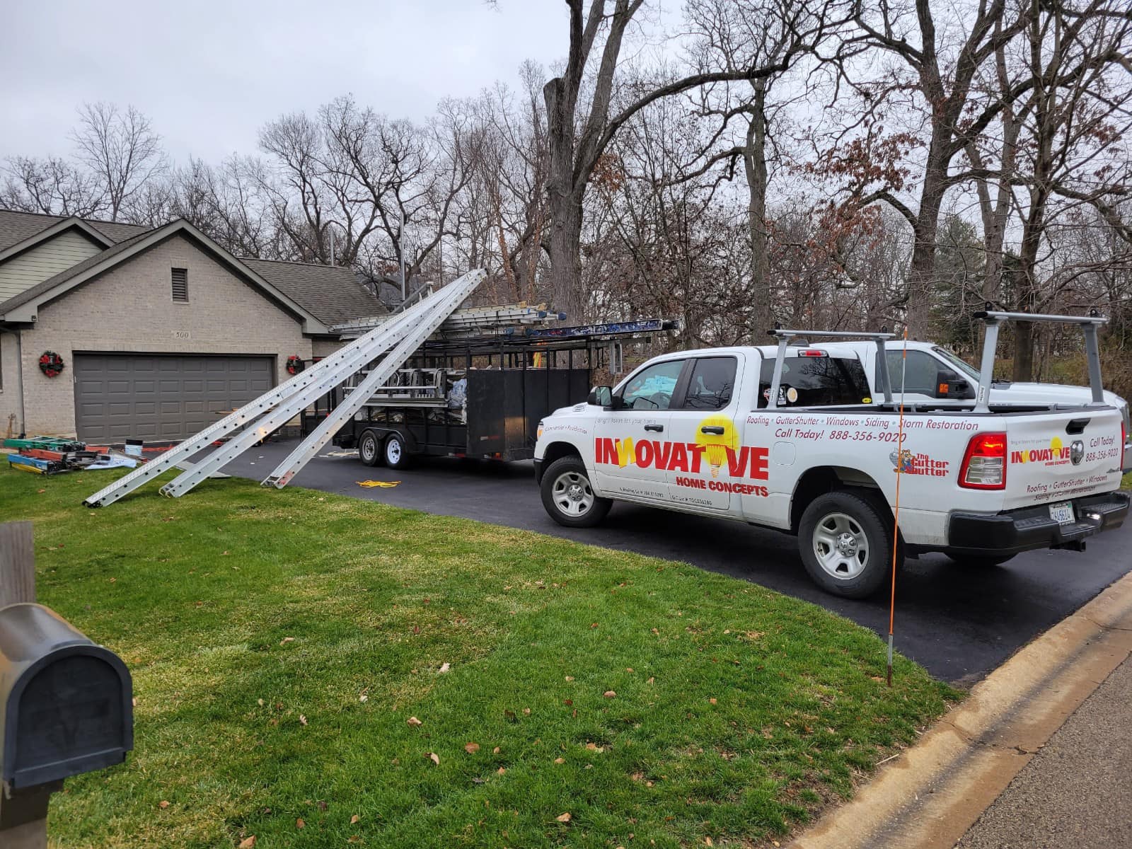 IHC crew preparing for a siding installation job in Crystal Lake IL