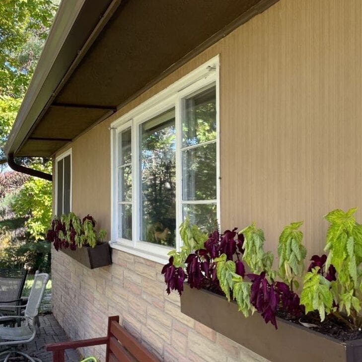 Innovative Home Concepts offers the best replacement windows on the market.  Here is a picture of some of them.