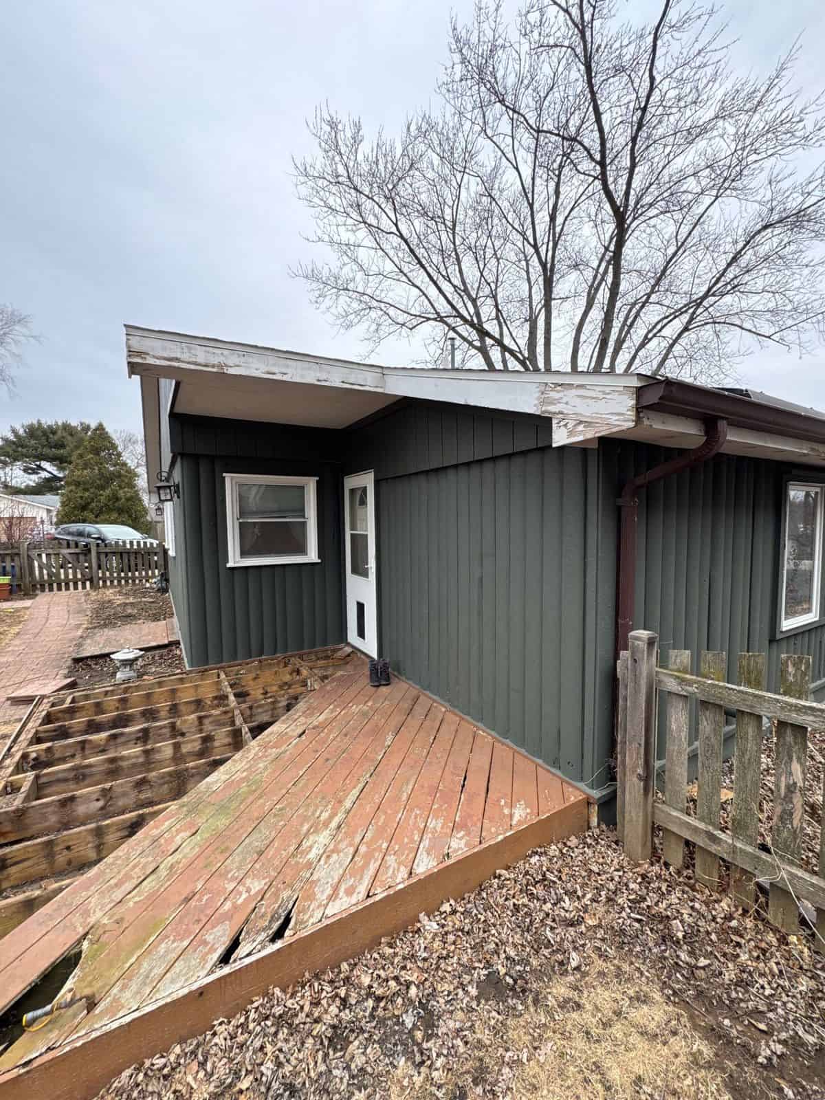 Vinyl siding before replacement — Collins residence, Wonder Lake IL