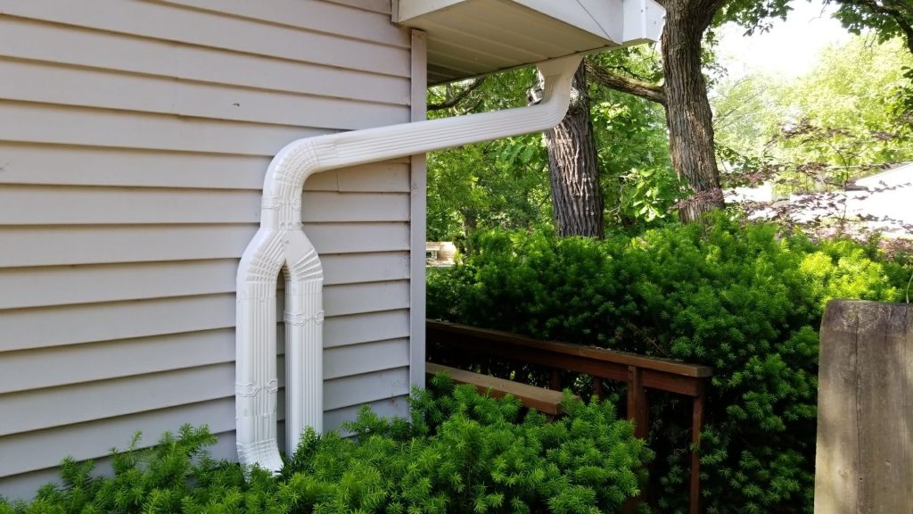 Cary IL home featuring GutterShutter heavy-gauge aluminum gutter and integrated hood system installed by IHC