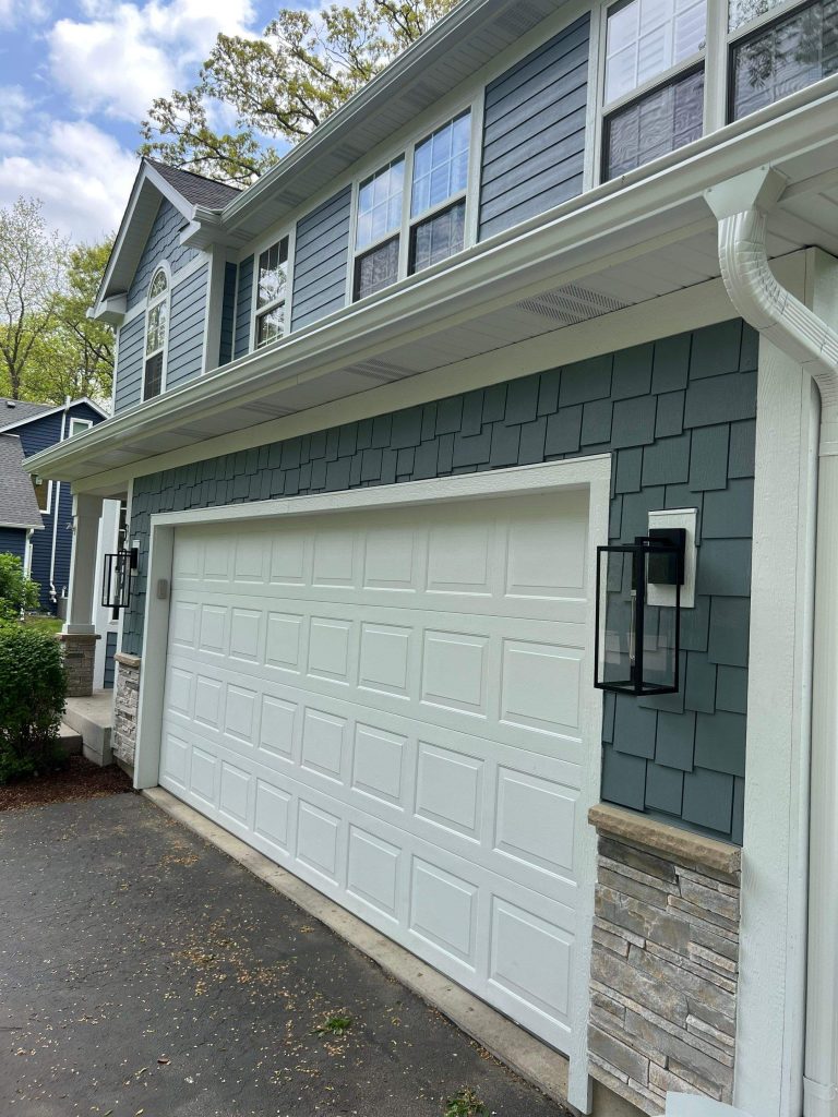 Crystal Lake IL home with GutterShutter aluminum gutter and integrated hood system installed by Innovative Home Concepts